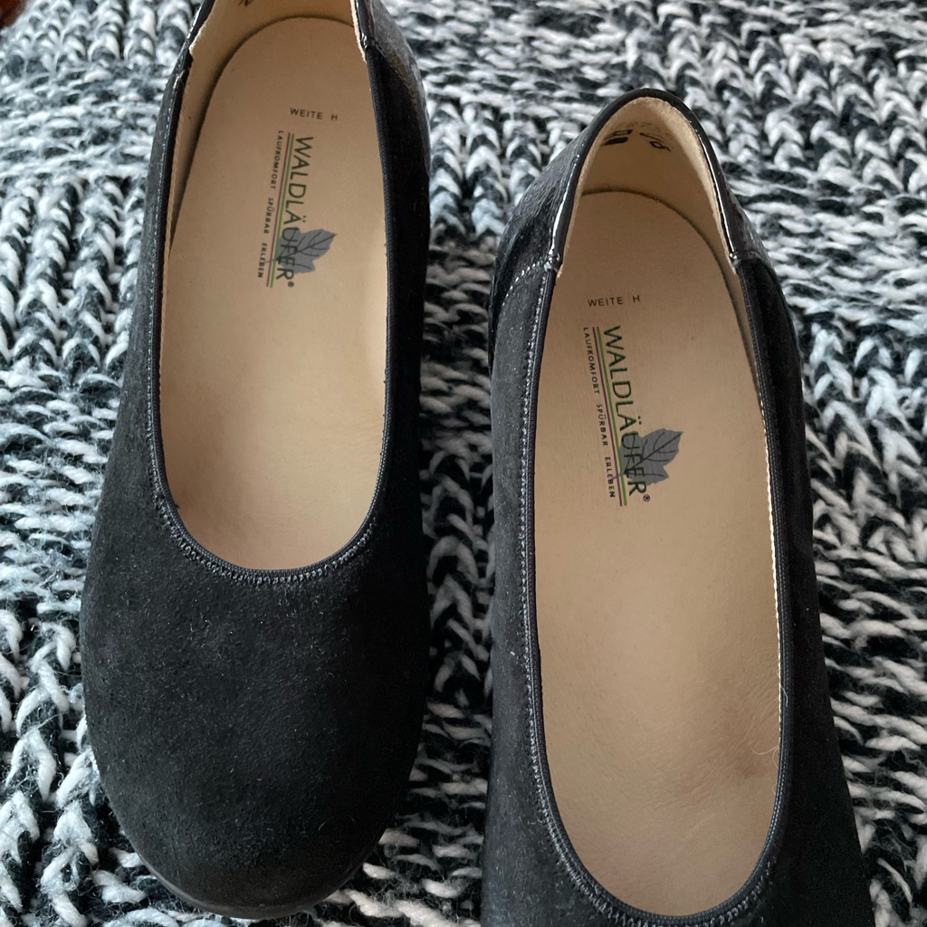 Waldlaufer Pro Aktiv Women's Suede Ballet Style Comfort Flats Size 6.5